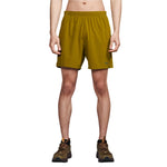 SAUCONY - OUTPACE 5INCH SHORT Men - Rev Online