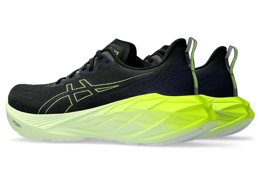 ASICS - NOVABLAST 4 WIDE Men - Rev Online
