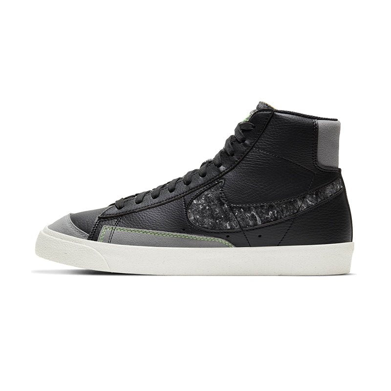 NIKE - BLAZER MID 77 Men - Rev Online