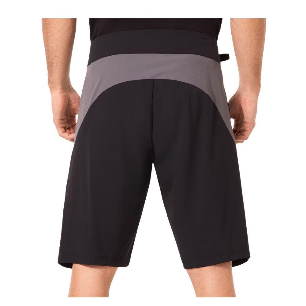 OAKLEY SEEKER SHORT 2.0 กางเกงผู้ชาย - Rev Online