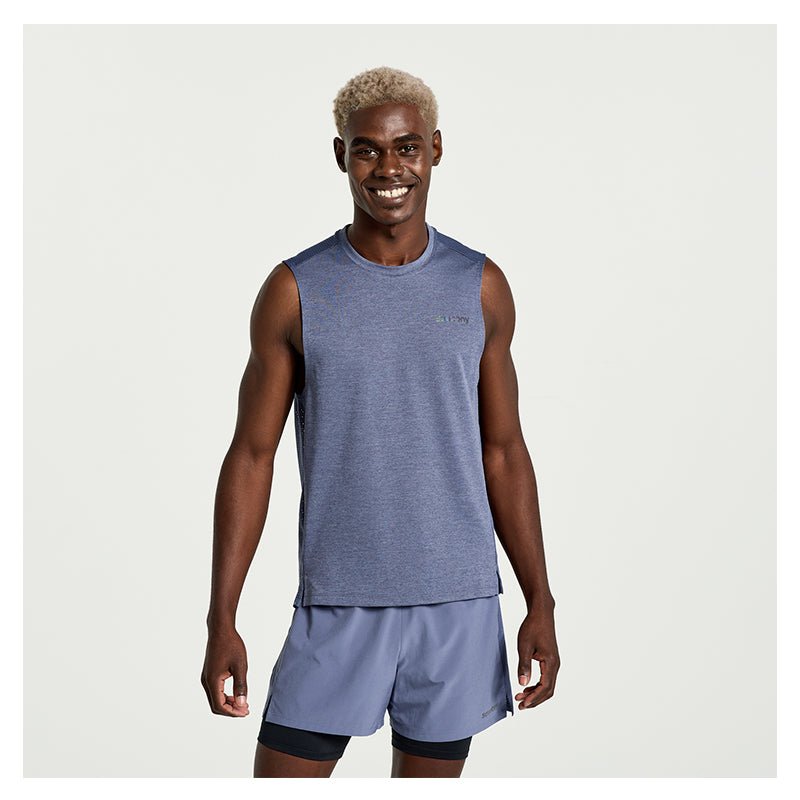SAUCONY - ELEVATE SLEEVELESS Men - Rev Online