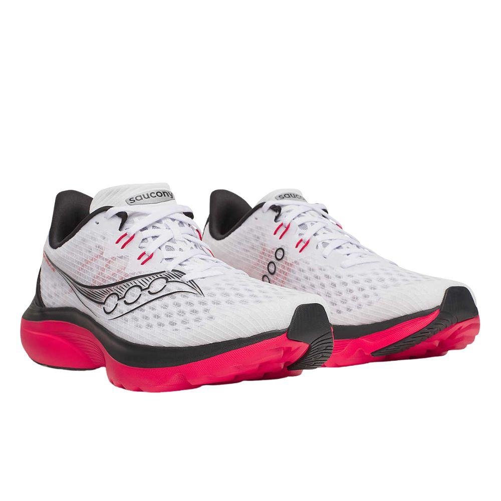 SAUCONY KINVARA 16 รองเท้าวิ่งถนนผู้ชาย - Rev Online