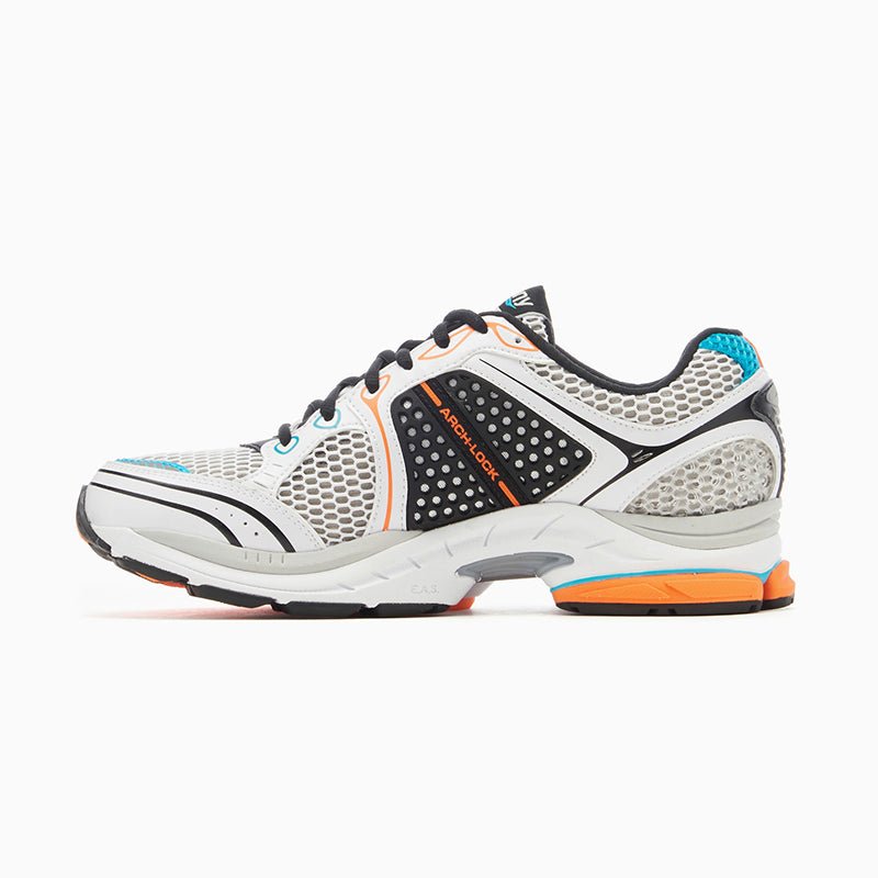 SAUCONY - PROGRID TRIUMPH 4 Unisex - Rev Online